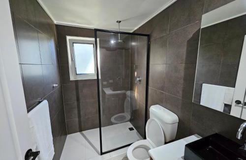 Pearcedale House | Quiet Cabin in the forest-Pearcedale