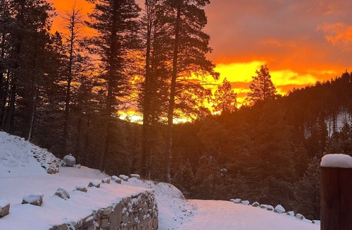 Cloudcroft Cabin | Quiet Cabin in the Sacramentos. A place of solitude, not far from Cloudcroft.