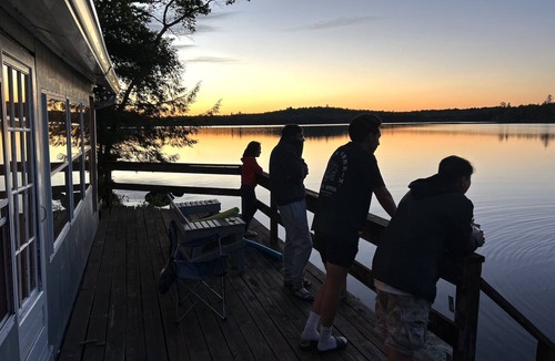 Lincoln Cabin | Quiet cabin on Center Pond.