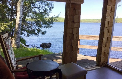 Lincoln Cabin | Quiet cabin on Center Pond.