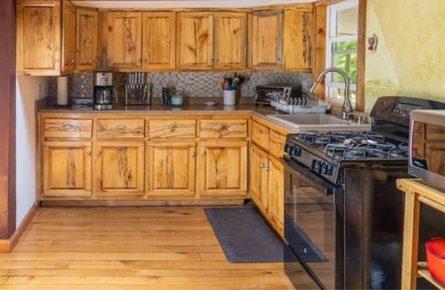 Catskill House | Quiet Catskill Home