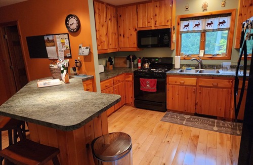 Olmstedville House | QUIET!-Central Adirondacks-60 Acre Hidden Gem, Near Schroon Lake, 15 min off I87