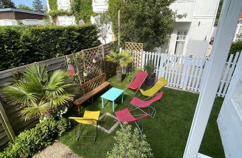 Deauville City Centre Villa | Quiet, central, playroom and garden