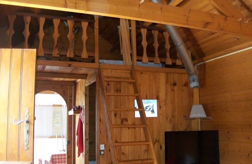 Saint-Sulpice-de-Grimbouville Ski Chalet | Quiet chalet in Normandy
