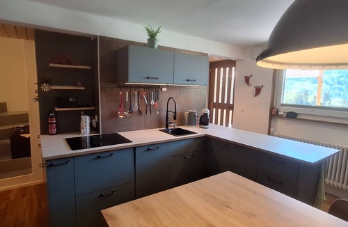 Fiesch Apartment | Quiet chalet-studio with mountain view & terrace - ideal for enjoyment
