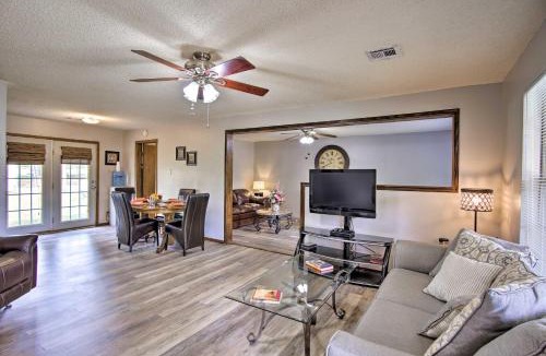 Clayton House | Quiet Clayton Home w/Mountain Views 4 Mi to Lake!