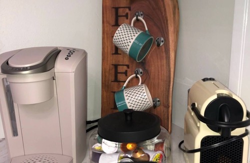 Old Town House | Quiet-Clean-Cottage-Dogs Kitchen