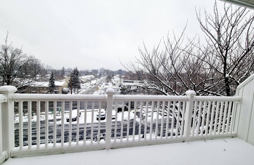 Elkins Park Apartment | Quiet, Comfortable Safe Monthly Discount