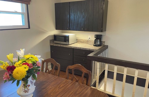 Saint Rose House | Quiet comfortable home with lots of extras. Great for families and entertaining.