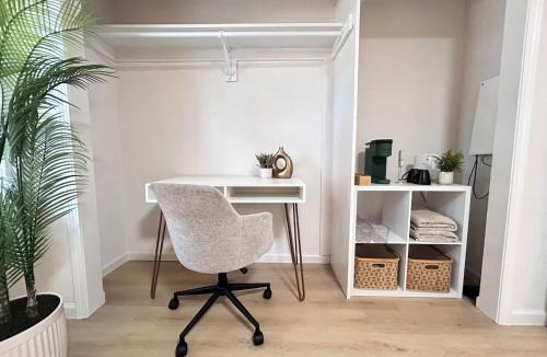 South Natomas House | Quiet Community, Stylish Escape