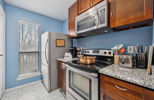 Texas Medical Center Apartment | Quiet Community TX Medical Center
