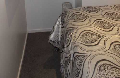 Kohimarama Apartment | Quiet, compact, well located and affordable!