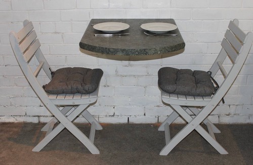 Kohimarama Apartment | Quiet, compact, well located and affordable!