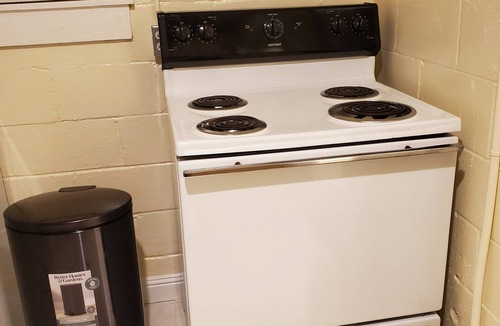 Macon House | Quiet convenience #2