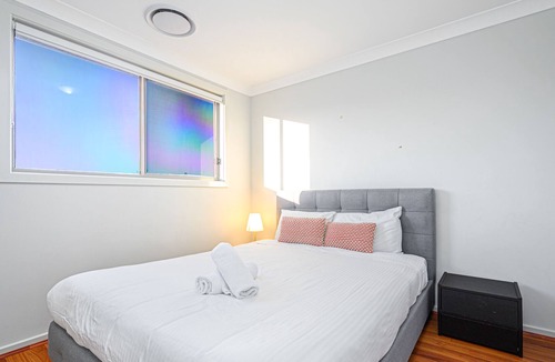 Bardia House | Quiet & Convenient Adorable Modern 4 Br House