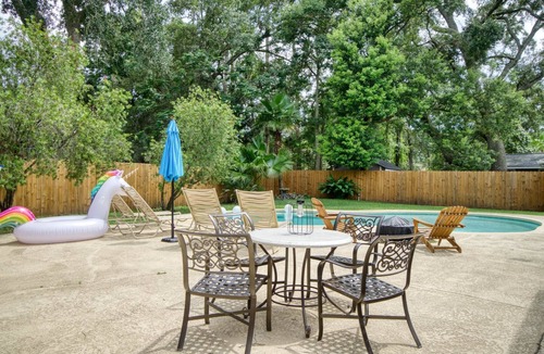 Southside House | Quiet Convenient pool home, centrally located