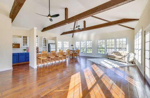 Sunnyvale Apartment | Quiet & Convenient Unit, 7 Mi to Lake Ray Hubbard!