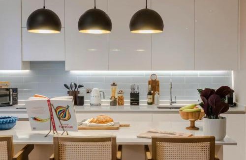 Charpennes - Charmettes Apartment | Quiet Corner Apartment