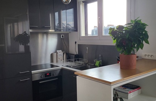 Pantin Apartment | Quiet, cosy apartment 2 minutes from the metro, near the Ourcq canal and the Philharmonie.
