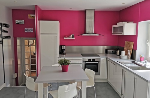Civray-de-Touraine House | Quiet cottage, close to Chenonceau, Amboise & Beauval Zoo