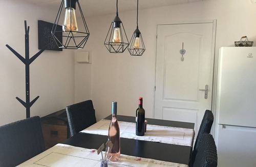 Lezignan-Corbieres Cottage | Quiet cottage + pool, for 3 pers.