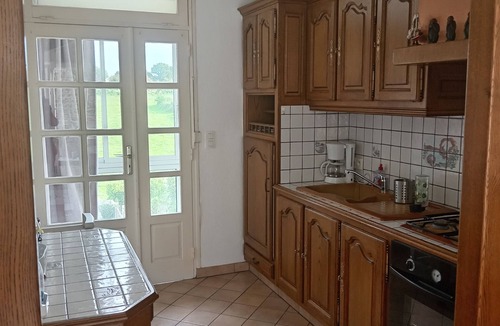 Cerences House | Quiet cottage