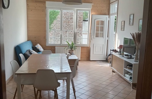 Cerences House | Quiet cottage