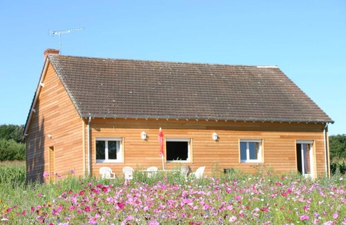 Isle-et-Bardais Cottage | Quiet cottage with pool, Tronçais Forest view