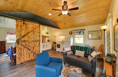 West Edmeston Cabin | Quiet Country Escape: Fire Pit, Fish On-Site!