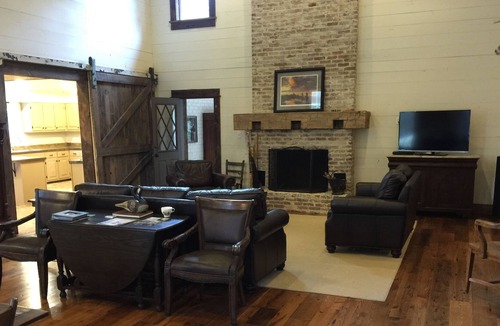 Olive Branch Other | Quiet Country Estate Near Memphis