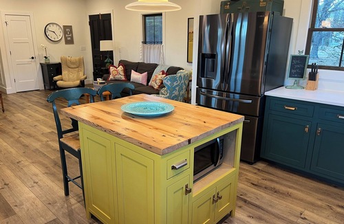 Macon House | Quiet Country Getaway 10 minutes from Lake Gaston