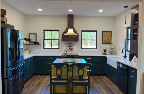 Macon House | Quiet Country Getaway 10 minutes from Lake Gaston