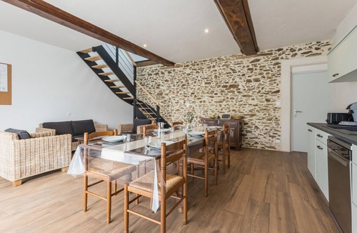 Nort-sur-Erdre Cottage | Quiet Country House with Terrace, 3 Bedrooms