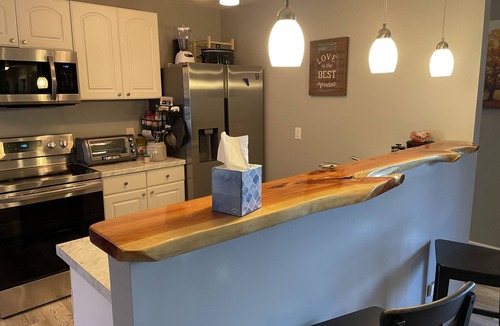 Bedford House | Quiet Country Home @ Dragonfly Ridge - Bring Pets!