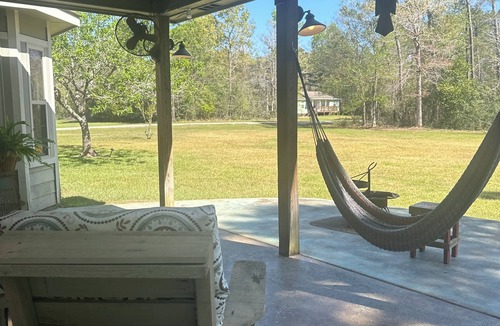 Livingston House | Quiet, country home surrounded by nature located just minutes from amenities.
