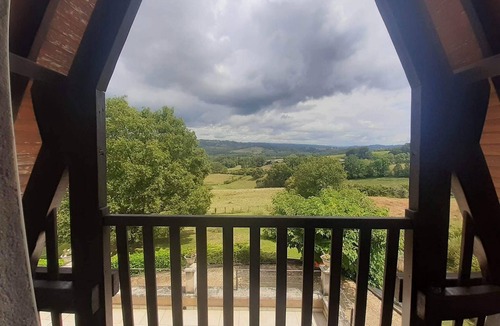 Allassac House | Quiet country house