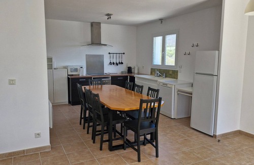 Aubignas House | Quiet country house with private pool