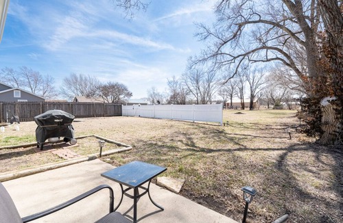 Manhattan House | Quiet Country Retreat MHK