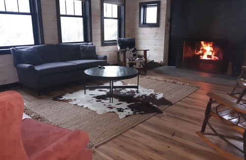 Kane House | QUIET COUNTRY SETTING
