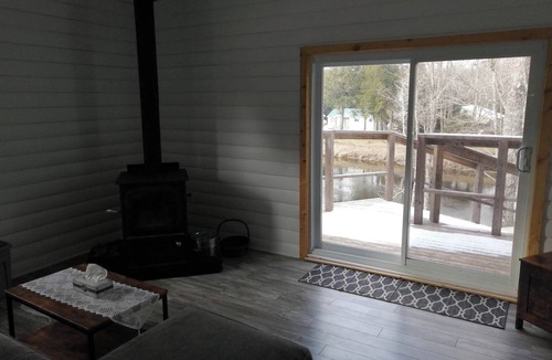 Onslow House | Quiet, Cozy, Rustic River House on the Stewiacke River