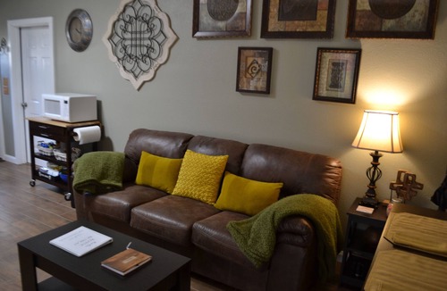 Whispering Hills Cabin | Quiet creekside retreat on Lake Bob Sandlin - boat dock on property