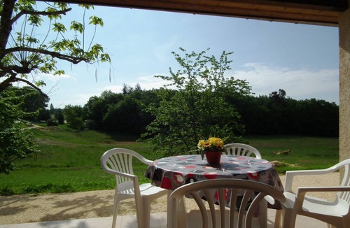 Gavaudun Ski Chalet | Quiet Dordogne Escape