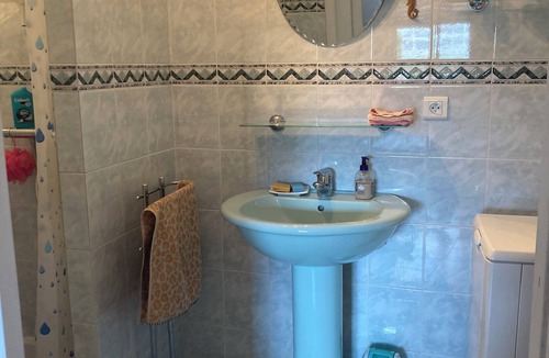 Figeac Apartment | Quiet downtown apartment with elevator