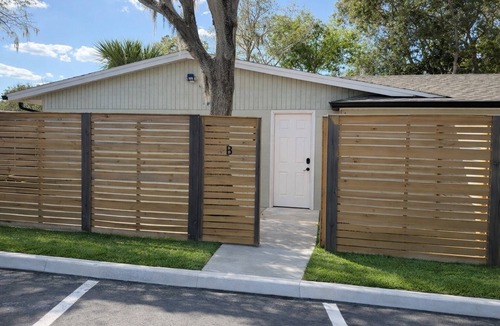 Clermont Apartment | Quiet Downtown Clermont Apartment-Unit B