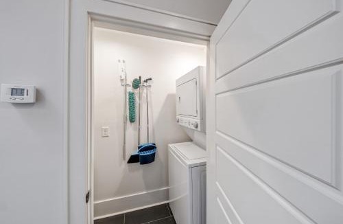 Macon Apartment | Quiet Downtown Loft - Walk to Dining and Coffee