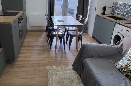 La Sauvetat-de-Saveres House | Quiet Duplex de la Séoune.