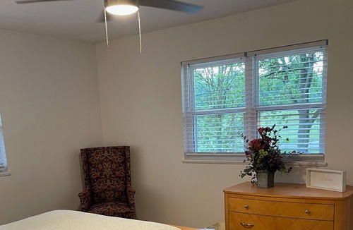 Turners House | Quiet, East Springfield Exclusive Home- Pet Friendly!