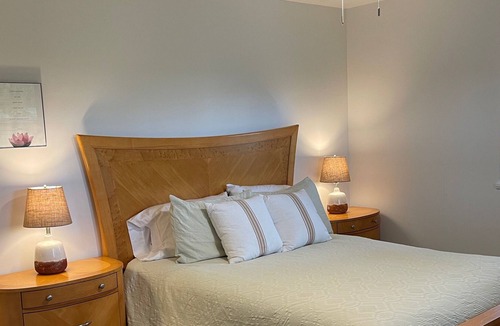 Turners House | Quiet, East Springfield Exclusive Home- Pet Friendly!