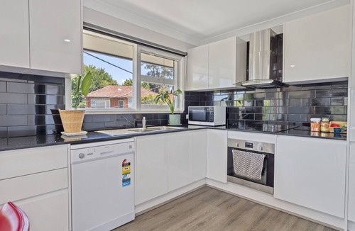 Merrylands House | Quiet Elevated Serene Home (Top)