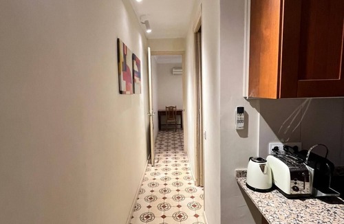 El Poble-sec House | Quiet Escape near Magic Fountain by Maison Piñata